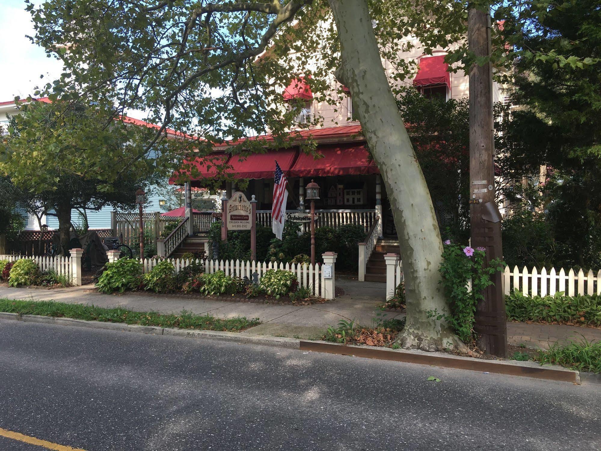 Antoinette's Apartments&Suites Cape May Extérieur photo