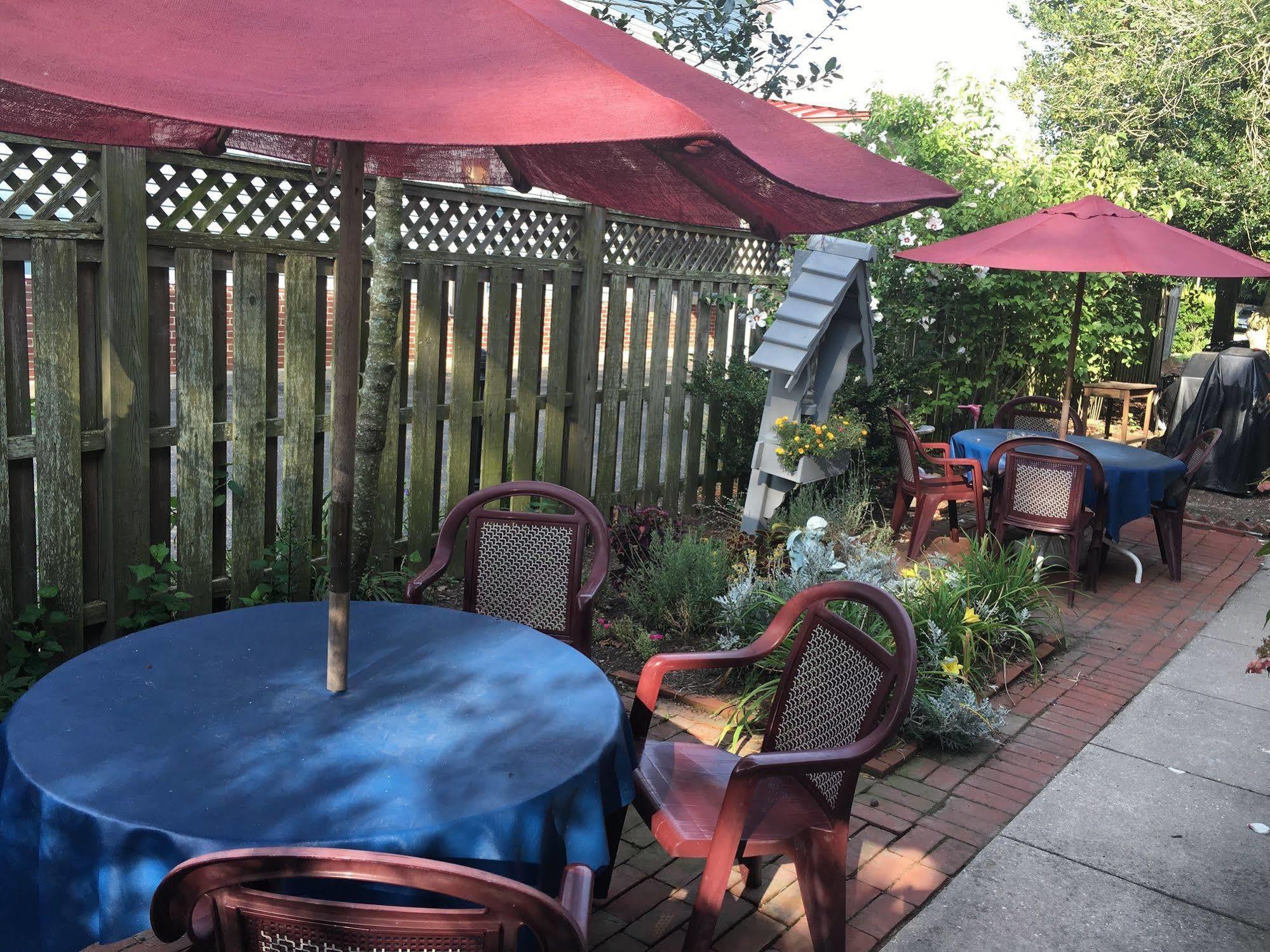 Antoinette's Apartments&Suites Cape May Extérieur photo